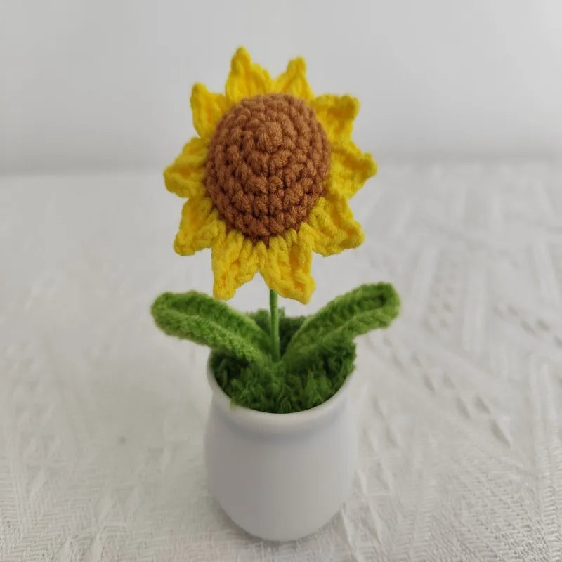 Handmade yarn, hooks, flowers, sunflowers, potted plants, home decor, wedding decorations, holiday gifts