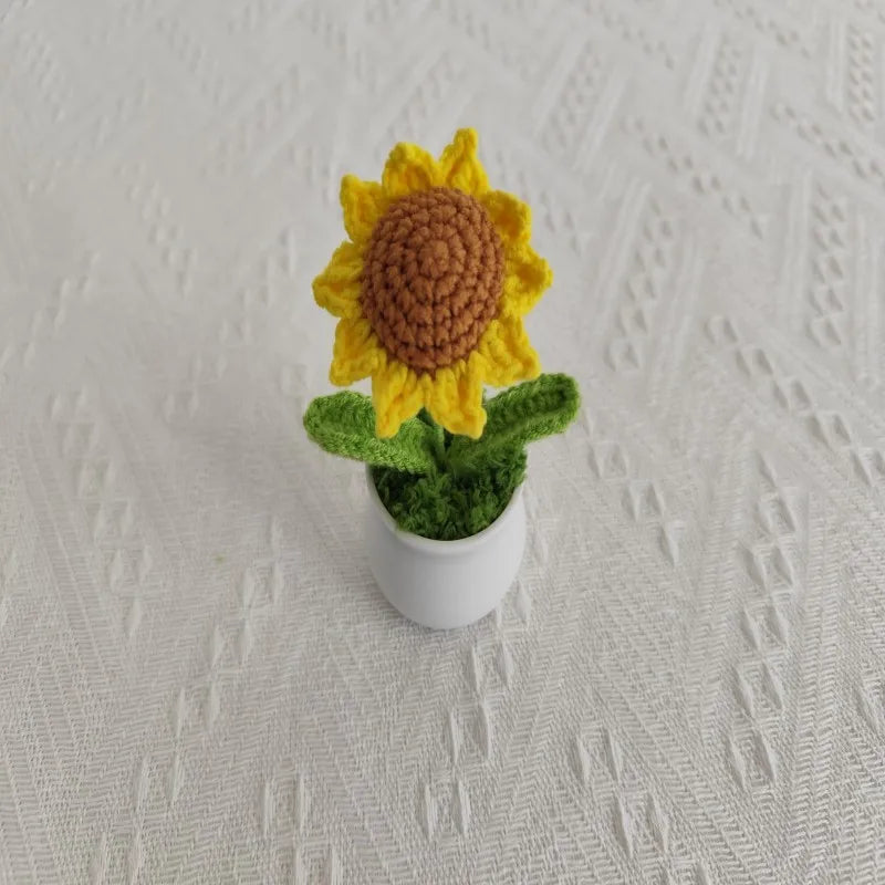 Handmade yarn, hooks, flowers, sunflowers, potted plants, home decor, wedding decorations, holiday gifts